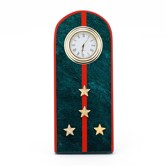 Часы "Погон капитан МВД"  настольные, в гостиную, погон нового образца, змеевик 003985