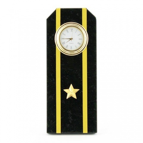  Настольные часы в гостиную "Погон майор ВМФ" камень змеевик 003503