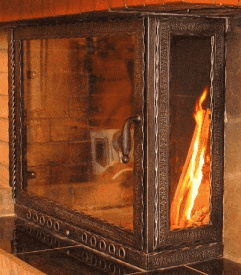 Топочные дверцы для камина