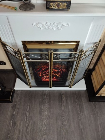 Экран для камина декоративный