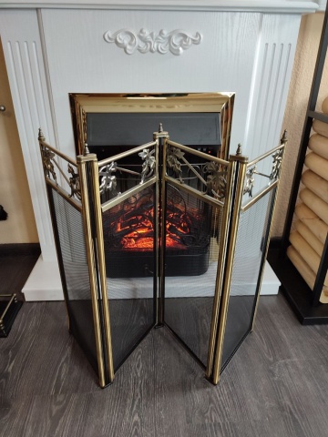 Экран для камина декоративный