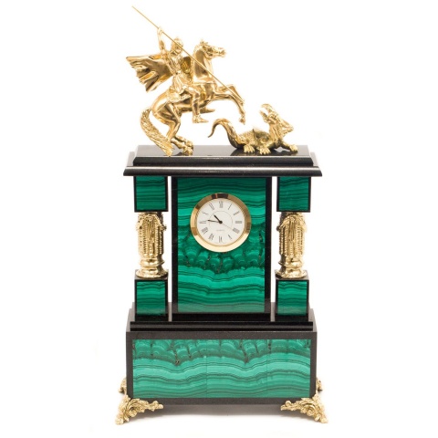 Часы из малахита