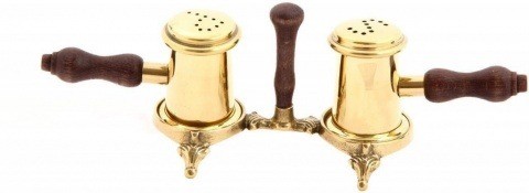 Солонка и перечница с деревянными ручками на подставке 00663