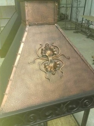 Вытяжной зонт для мангалов, барбекю, печей(вытяжка для печи, мангала) узкая с вензелем