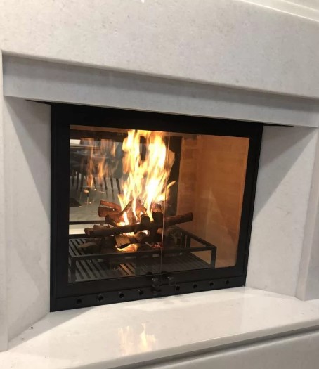 Дверца для камина/печи с огнеупорным стеклом кованая