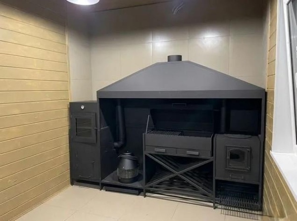 Модульная мангальная зона лофт (мангальный комплекс с мангалом, печью, вытяжкой и коптильней) для дачи и дома